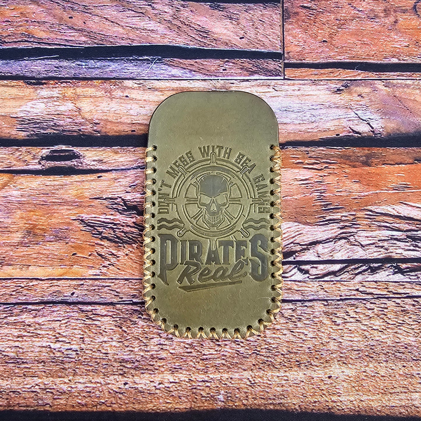 Premium Leather Slip "Pirates Real" (SM) Brown Back