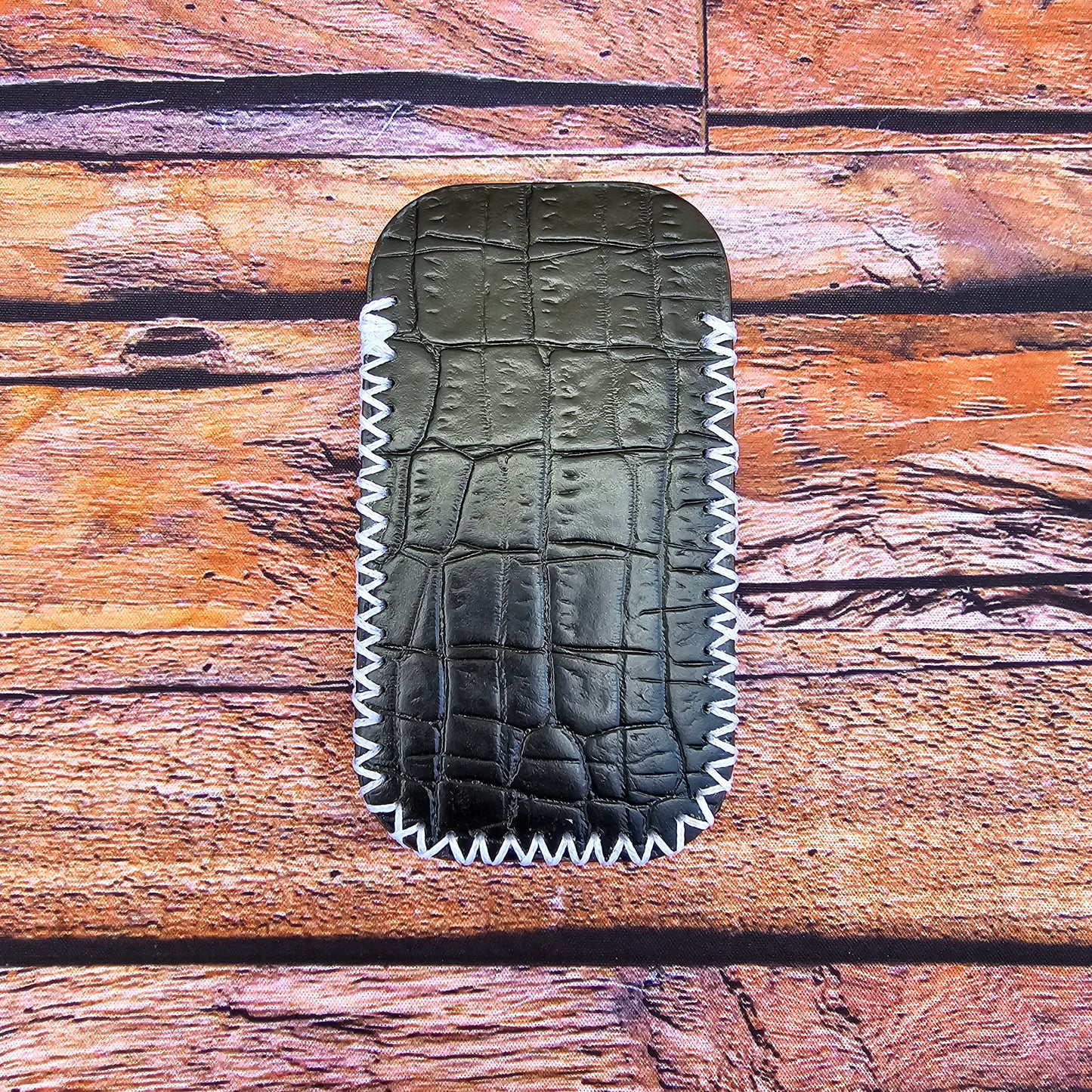 Premium Leather Slip "Skull Pirate Ship" (LG)