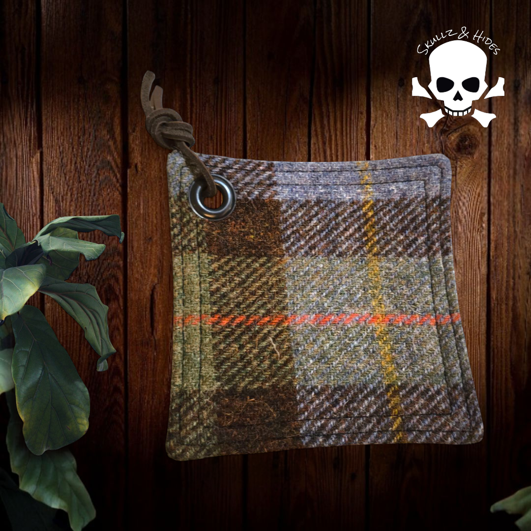 Luxury EDC Pocket Hank "The Cobbler" 5.00"x5.00" British Tweed