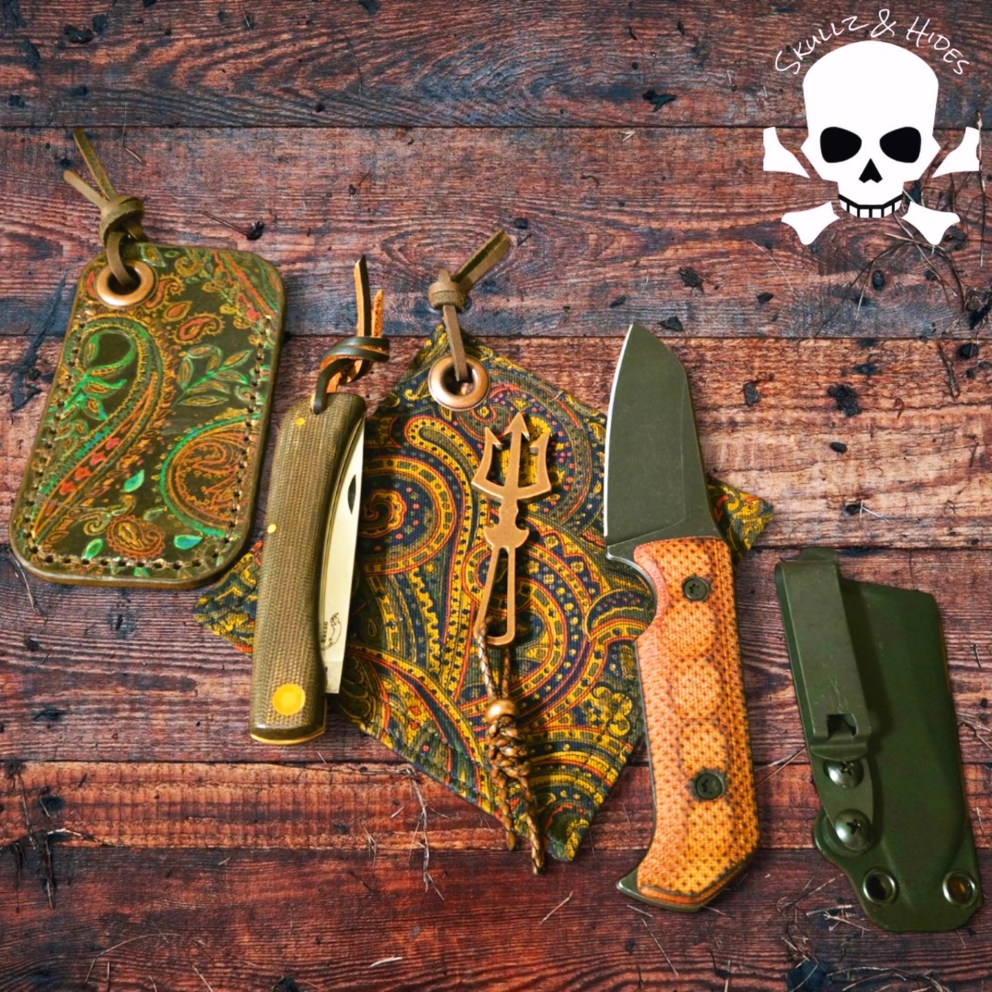 Luxury EDC Pocket Hank "Gilded Paisley" 5.00"x5.00" 100% Peruvian Cotton